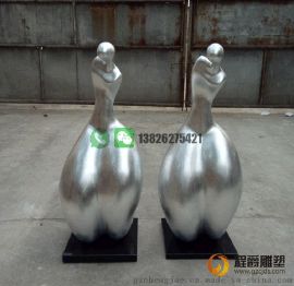 创意与匠心的融合 广州程爵雕塑工艺品厂探索玻璃钢抽象人雕塑之美