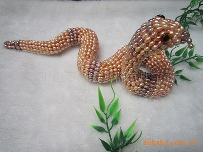 【各种工艺品/纯手工艺品/天然淡水珍珠蛇,产品里面有价格表】价格,厂家,图片,其他民俗工艺品,诸暨市山下湖贵乎稀有珠宝商行-